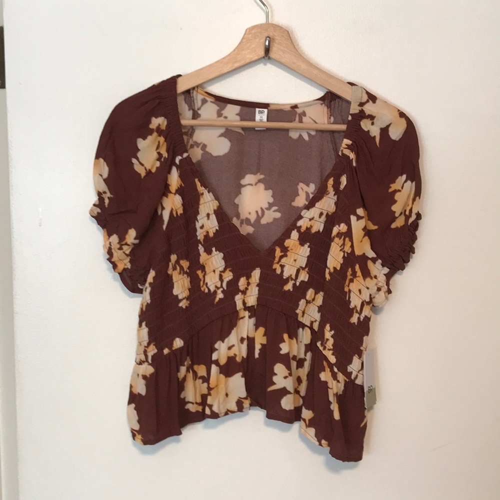 NEW BP. Floral Crop Top. Medium